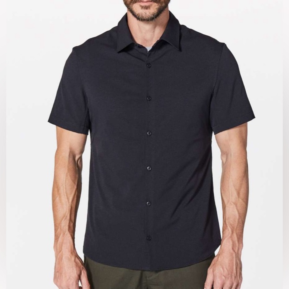 Men’s Lululemon Airing Easy Button Down